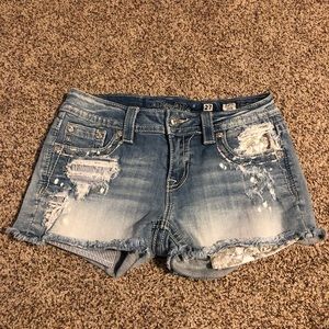 MissMe Jean shorts size 27